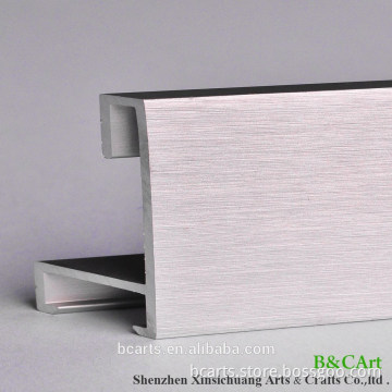 Factory wholesale fashionable brushed silver clip metal frame with customized size